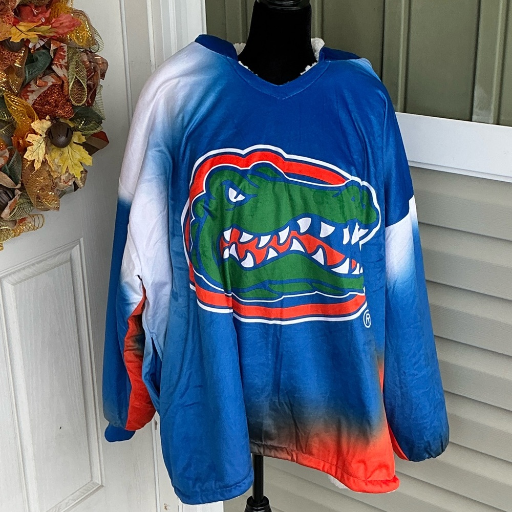 FOCO Royal/White Florida Gators  Sherpa Lined Big Logo Reversible Hoodie O/S NEW